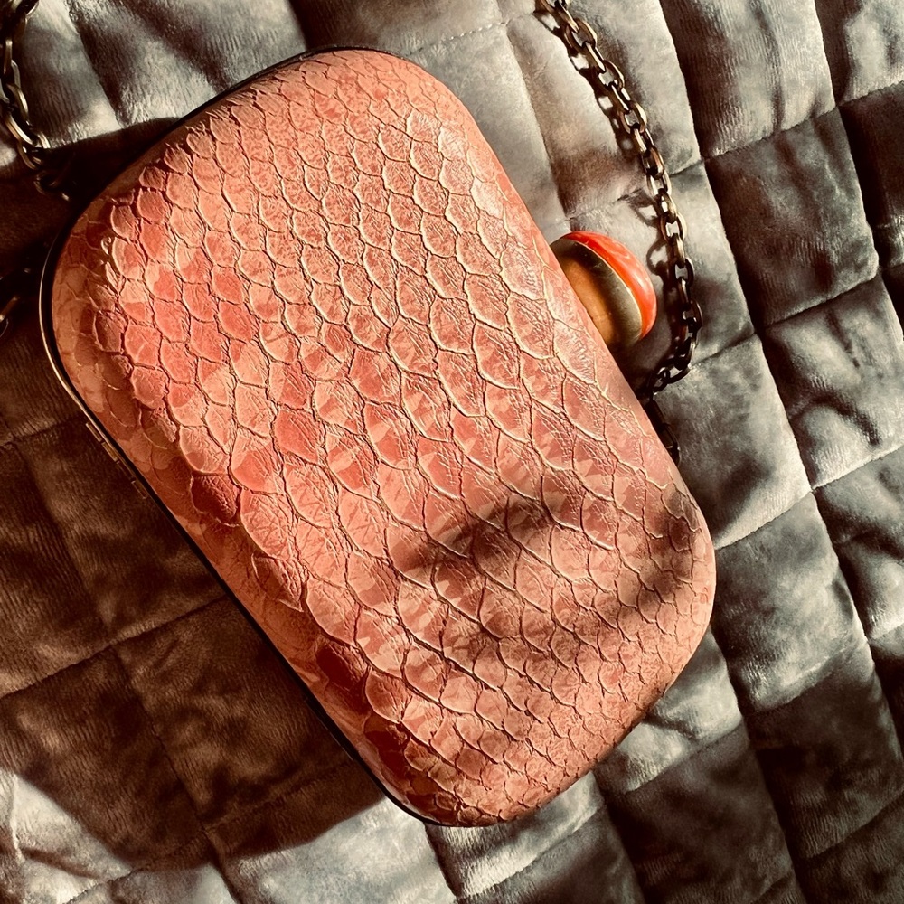 Purse by Urban Expressions